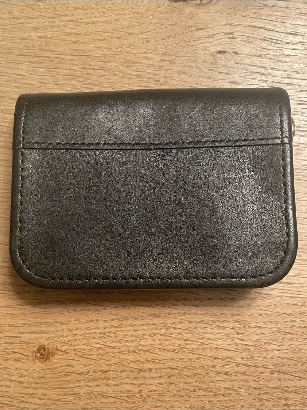 Coach smooth leather zipper coin/card case from the 1990s or early 2000s.